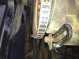 Adjusting air pump/water pump belt.-skrgsj5.jpg