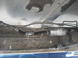 Fuel check valve install-cp1xqr5.jpg