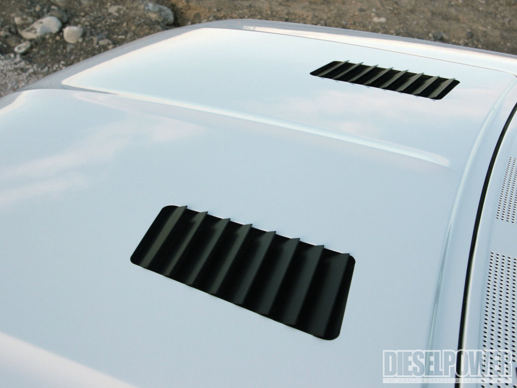 Name:  1208dp_031997_ford_f_250hood_louvers.jpg
Views: 770
Size:  93.8 KB