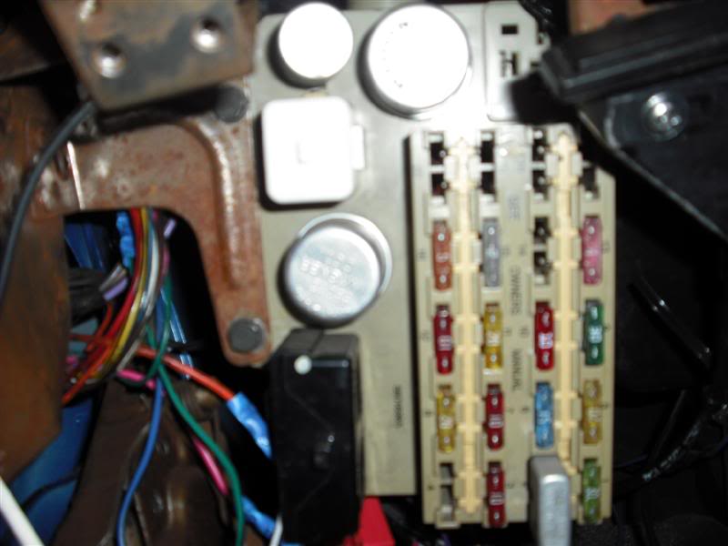 headlight-on reminder NOT working - DodgeForum.com fuse box for 2006 ford five hundred 