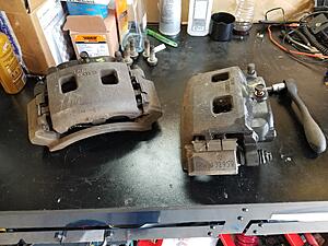 99 to 03 front brakes-wvi6muh.jpg