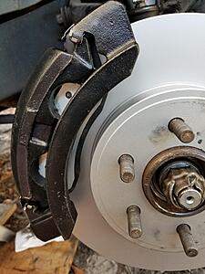 99 to 03 front brakes-rkvnys7.jpg