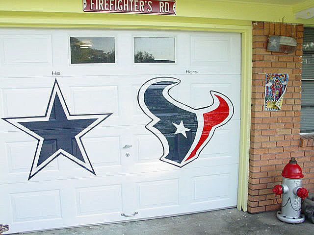 Name:  garagedoor-1.jpg
Views: 44
Size:  61.3 KB