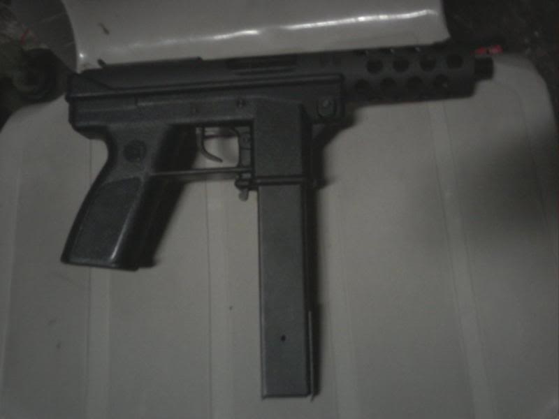 Name:  Tec-9right.jpg
Views: 46
Size:  18.6 KB