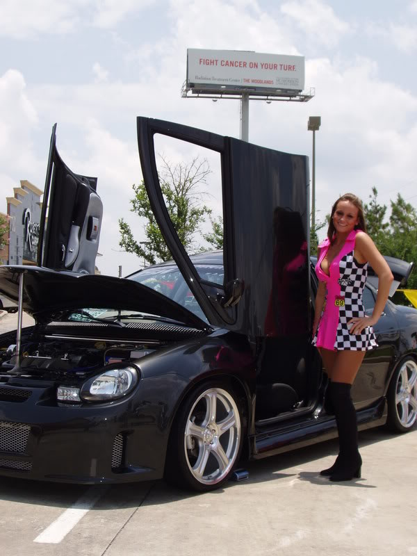 Name:  Hooters09.jpg
Views: 105
Size:  75.6 KB