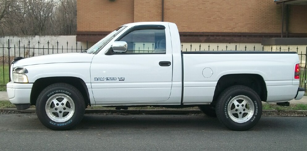 Name:  new%20tonneau%2012-31-2015%20002_zpsdwojpqvw.jpg
Views: 108
Size:  131.6 KB