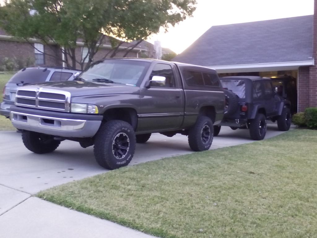Name:  TruckPainted7_zpsdd73d3c7.jpg
Views: 306
Size:  91.7 KB