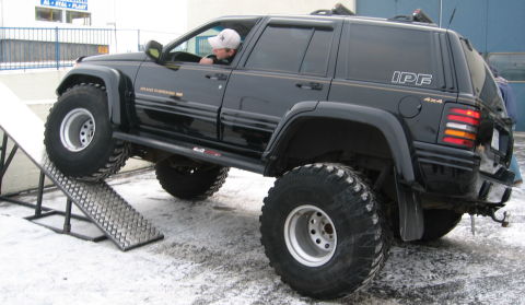 Name:  4x4-trucks-iceland-grand-cherokee.jpg
Views: 193
Size:  36.5 KB