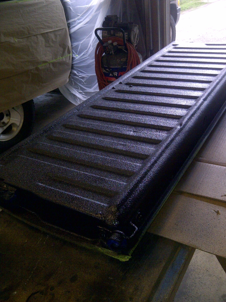 Name:  TailgateLiner.jpg
Views: 32
Size:  688.6 KB