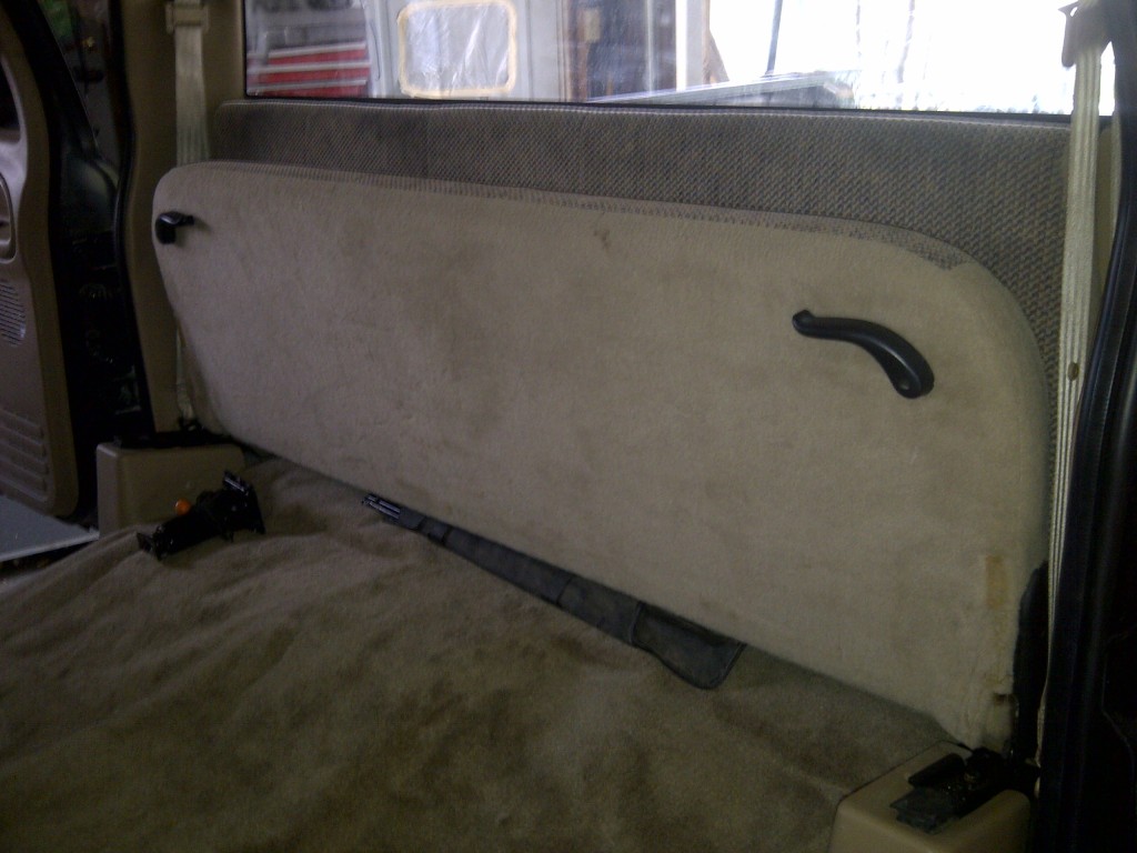 Name:  rearseatinstalled-1.jpg
Views: 38
Size:  130.7 KB