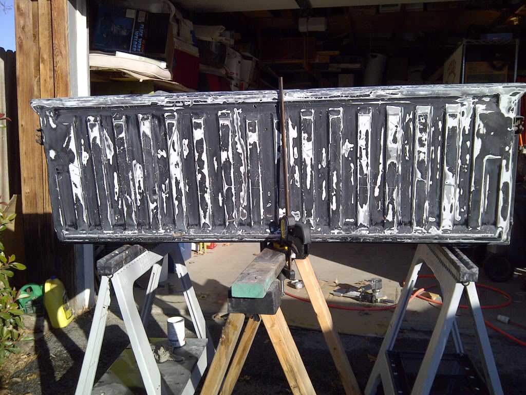 Name:  Ramtailgateinsidesanded.jpg
Views: 87
Size:  201.3 KB