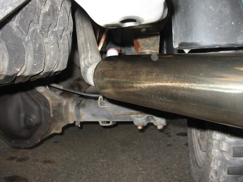 Name:  exhaustontrucklookingbad001.jpg
Views: 33
Size:  76.2 KB