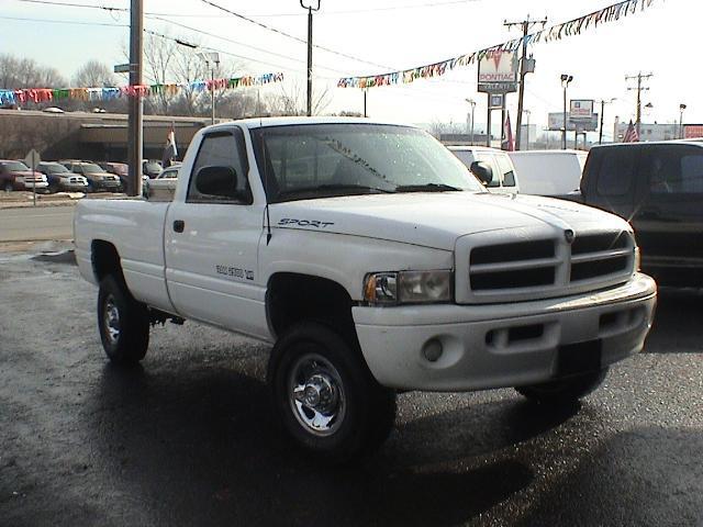 Name:  1999dodgeram_full_zps4f5af758.jpeg
Views: 4997
Size:  51.7 KB