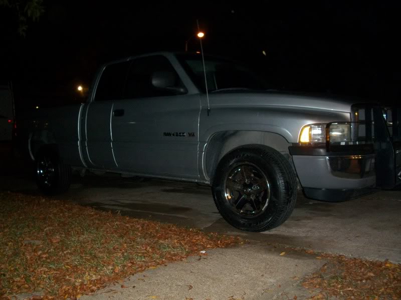 Name:  2001ram002.jpg
Views: 24
Size:  61.5 KB