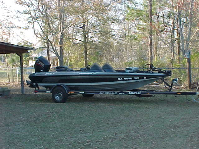 Name:  bassboat.jpg
Views: 96
Size:  55.2 KB