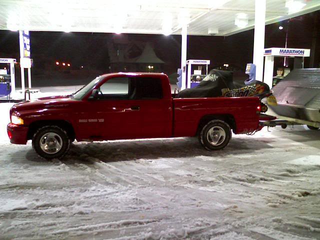 Name:  mytruckupnorth.jpg
Views: 51
Size:  48.4 KB