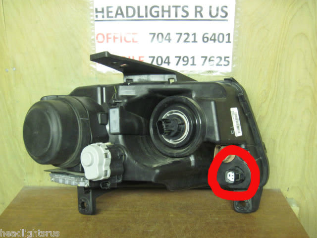 Name:  grandcherokeehid3left.jpg
Views: 140
Size:  48.1 KB