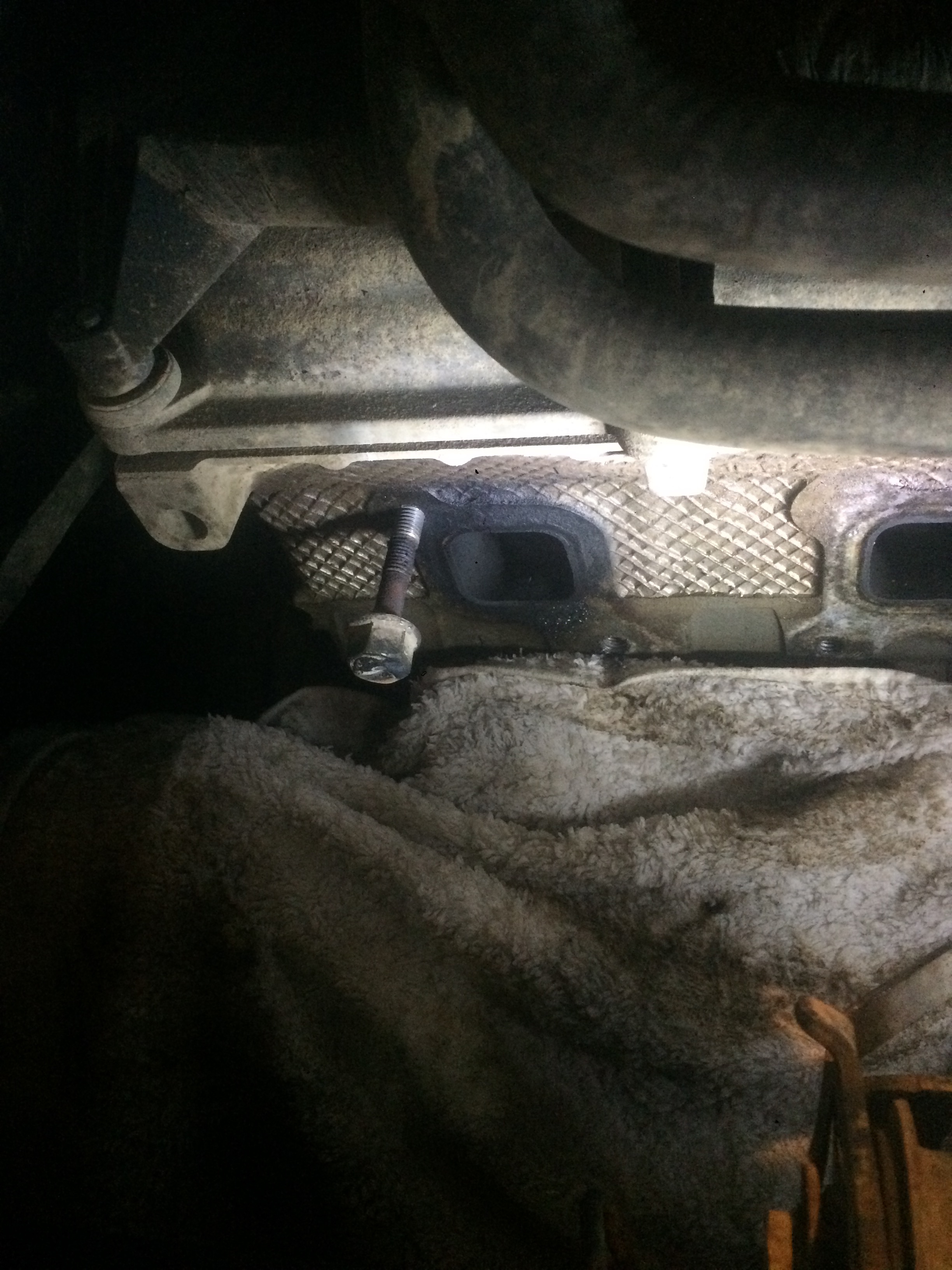 Pics Of Broken Exhaust Manifold Bolts Dodgeforum Com