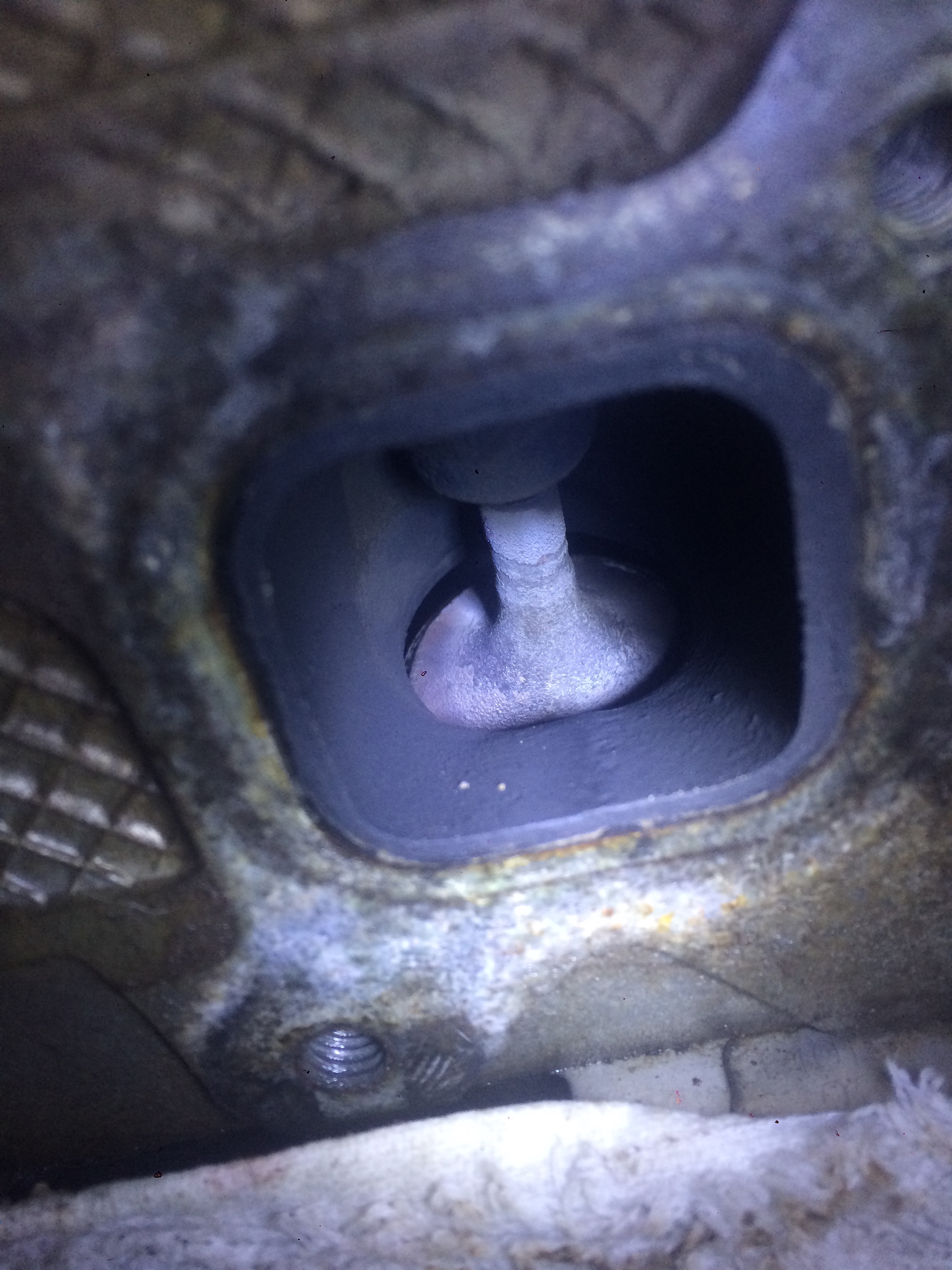 Pics Of Broken Exhaust Manifold Bolts Dodgeforum Com