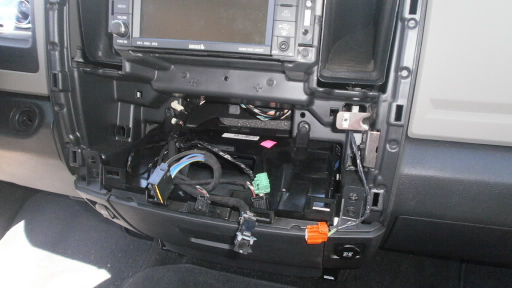 Blend door actuator replacement - DodgeForum.com 2006 toyota highlander fuse box 