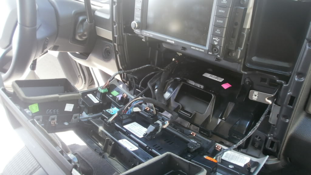Noise coming from dash. Vent Motor maybe? - DodgeForum.com 2005 chrysler 300 rear fuse box diagram 