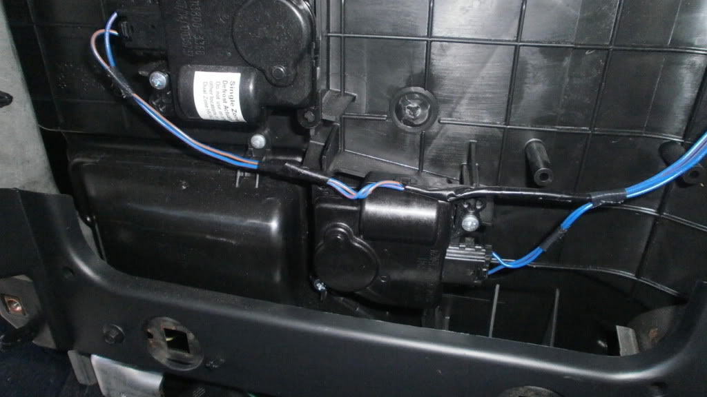 2009 Dodge Ram 1500 Climate Control Stuck on Floor ... 2011 chevy malibu fuse box replacement 