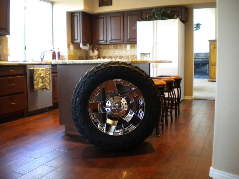 Name: tires2.jpg
Views: 19
Size: 69.2 KB
