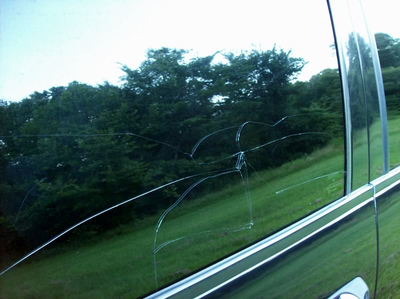 Name:  windowcrack.jpg
Views: 10
Size:  77.9 KB