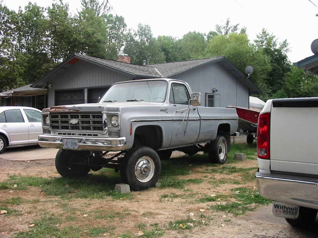 Name:  1975Chevyk206inchlift1.jpg
Views: 28
Size:  180.1 KB