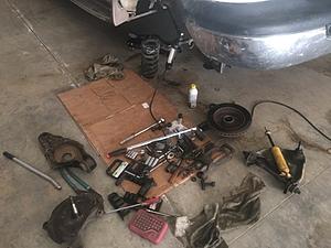 What tool is needed to remove the front springs?-img_4587jpg.jpg