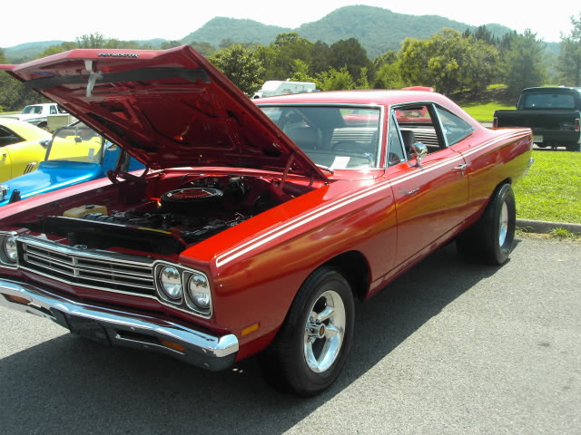 Name:  GCcarshow2010007.jpg
Views: 40
Size:  93.4 KB