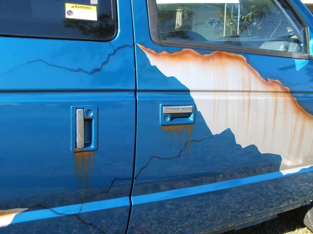 Name: 2008VanPaint02-08017.jpg
Views: 238
Size: 91.7 KB