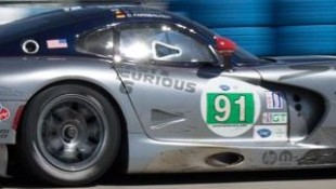 Viper GTS-R shines in Sebring, electrical gremlins prevent a podium spot