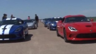 Watch Two 2014 Vipers Race on a Texas Airfield
