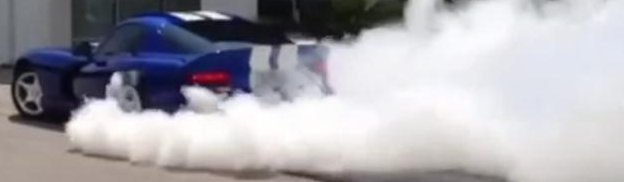 Tire Shredding Tuesdays: Dodge Viper GTS Coupe annihilates tires