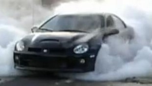 Tire Shredding Tuesdays: Epic Dodge Neon SRT4 burnout in competition