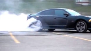 Tire Shredding Tuesdays: Charger SRT8 donuts are awesome in slow-mo and reverse