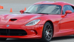 DodgeForum Drives the 2013 SRT Viper GTS