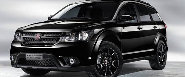 The Fiat Freemont Black Code is One Classy Dodge Journey