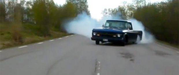Tire Shredding Tuesdays: 1970 Dodge D100 Destroys Tires with Big Block Power