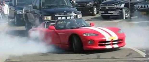 Tire Shredding Tuesday: Viper Does a Nasty Burnout – Almost Hits a Caprice
