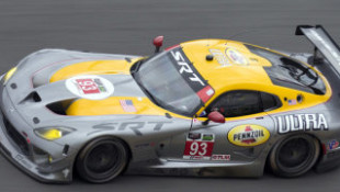 Ryan Hunter-Reay, Rob Bell Signed to Drive Vipers in Rolex 24 at Daytona