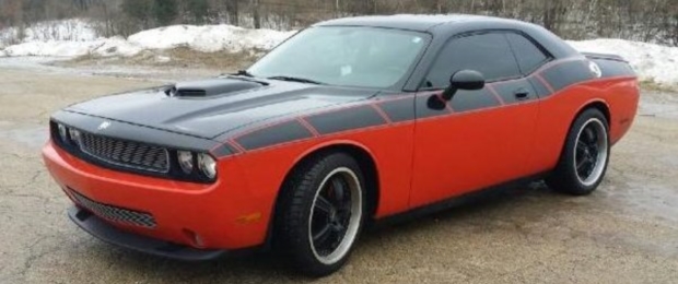 Photo of the Week: moparcrazzy’s Wicked 2009 Dodge Challenger SRT8