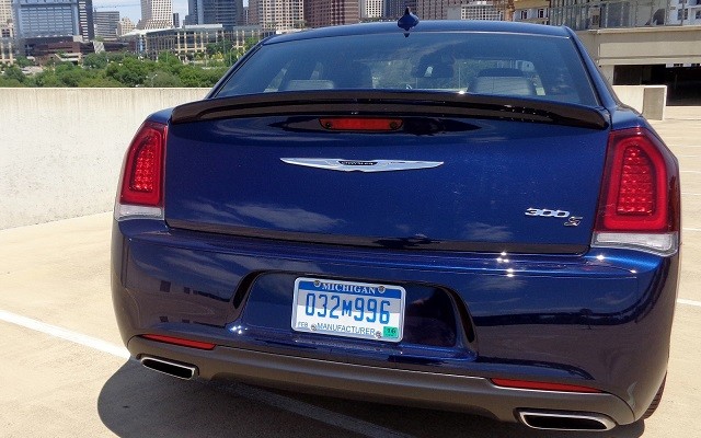 Three Days in a 2015 Chrysler 300S