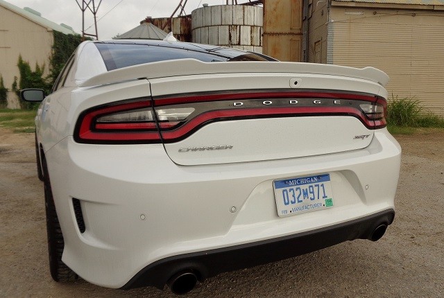 Review: The 2015 Dodge Charger SRT Hellcat is a Mopar Time Machine