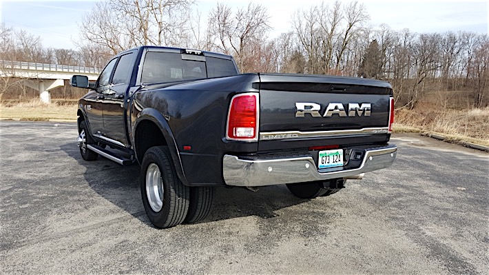 Ram 3500 Limited Dually Review_4