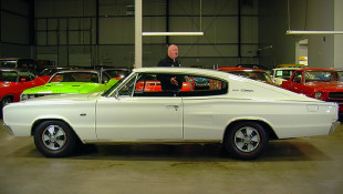 1967 Dodge Charger 426 Hemi Is a Taste of the Good Old Days
