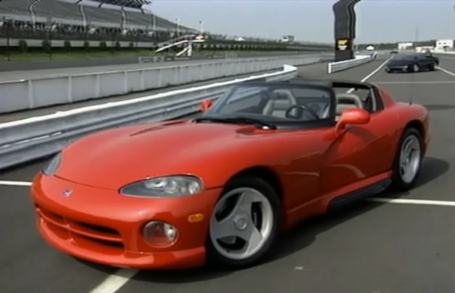 A Back-in-the-Day Review of the 1993 Dodge Viper RT/10
