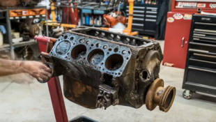 Rebuilding a Hemi in 5 Minutes