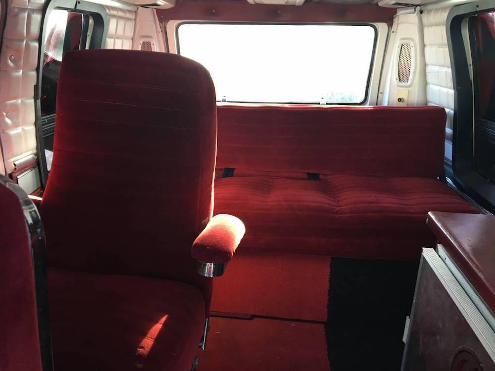 Stellar 1979 Dodge 'Star Wars' Van - DodgeForum.com